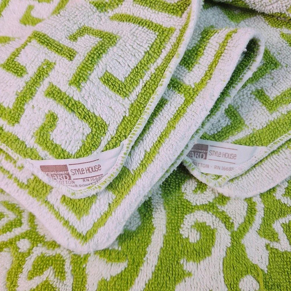 Vintage Montgomery Ward Towel Set Lime Green Greek Key Medallion 4pc Retro MCM